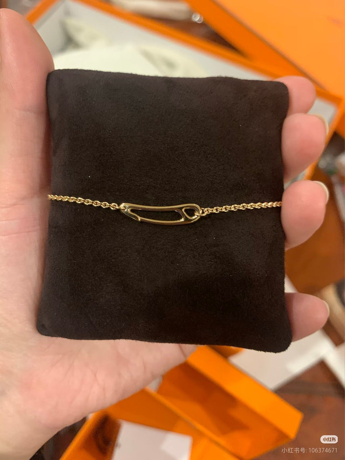 [Glow Muse]Brooch Necklace