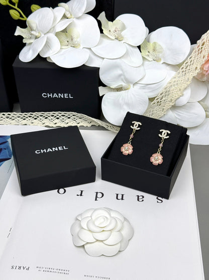 [Glow Muse]26C Pink Camellia Enamel Pendant with Double C Earrings