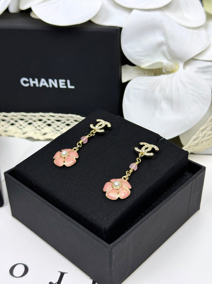 [Glow Muse]26C Pink Camellia Enamel Pendant with Double C Earrings