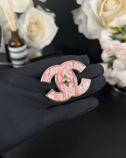 [Glow Muse]Pink Resin Classic Brooch 5cm