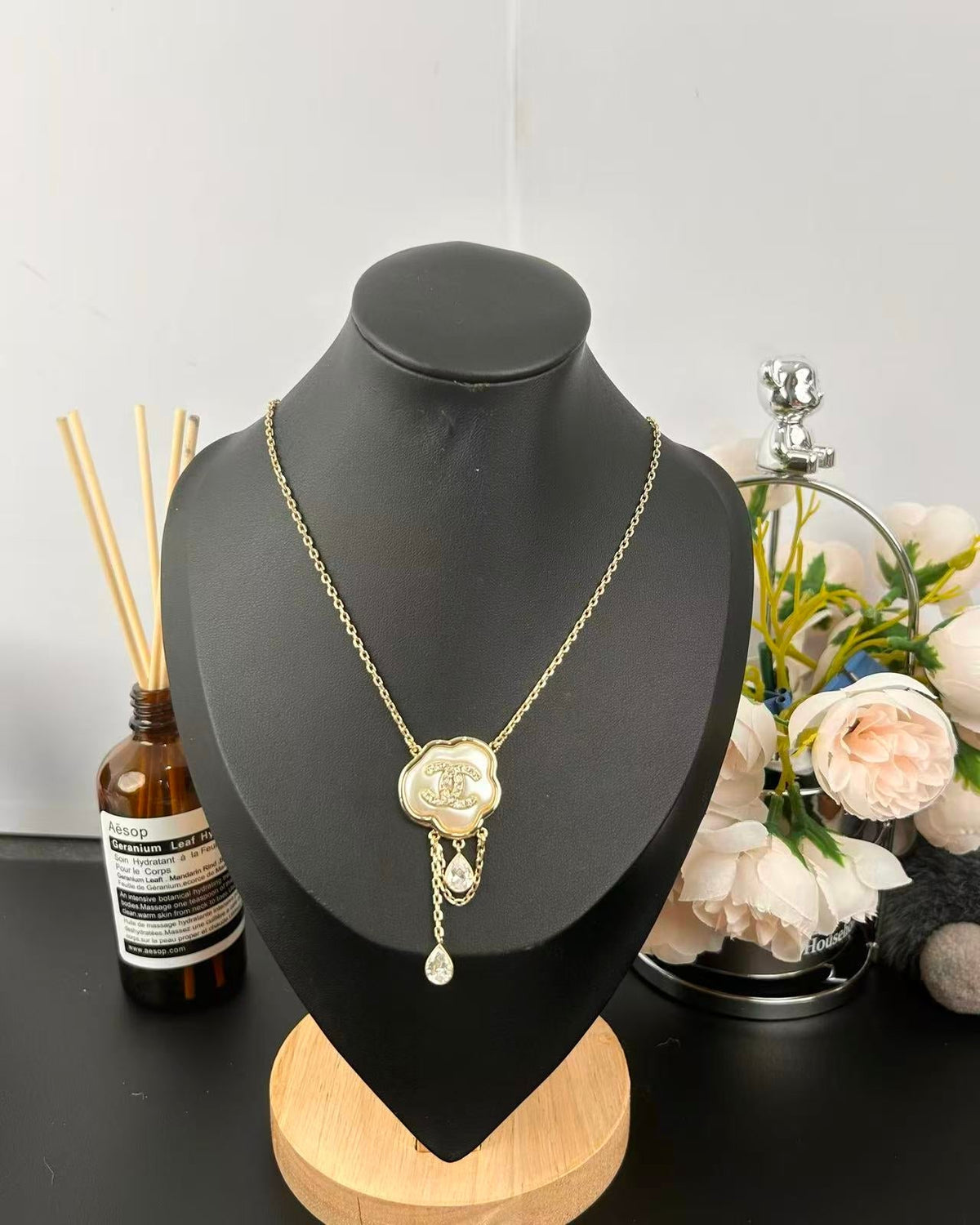 [Glow Muse]Cloud Pearl Mother-of-Pearl Diamond Chain Pendant Necklace