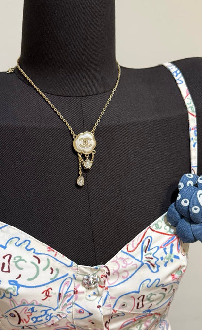[Glow Muse]Cloud Pearl Mother-of-Pearl Diamond Chain Pendant Necklace