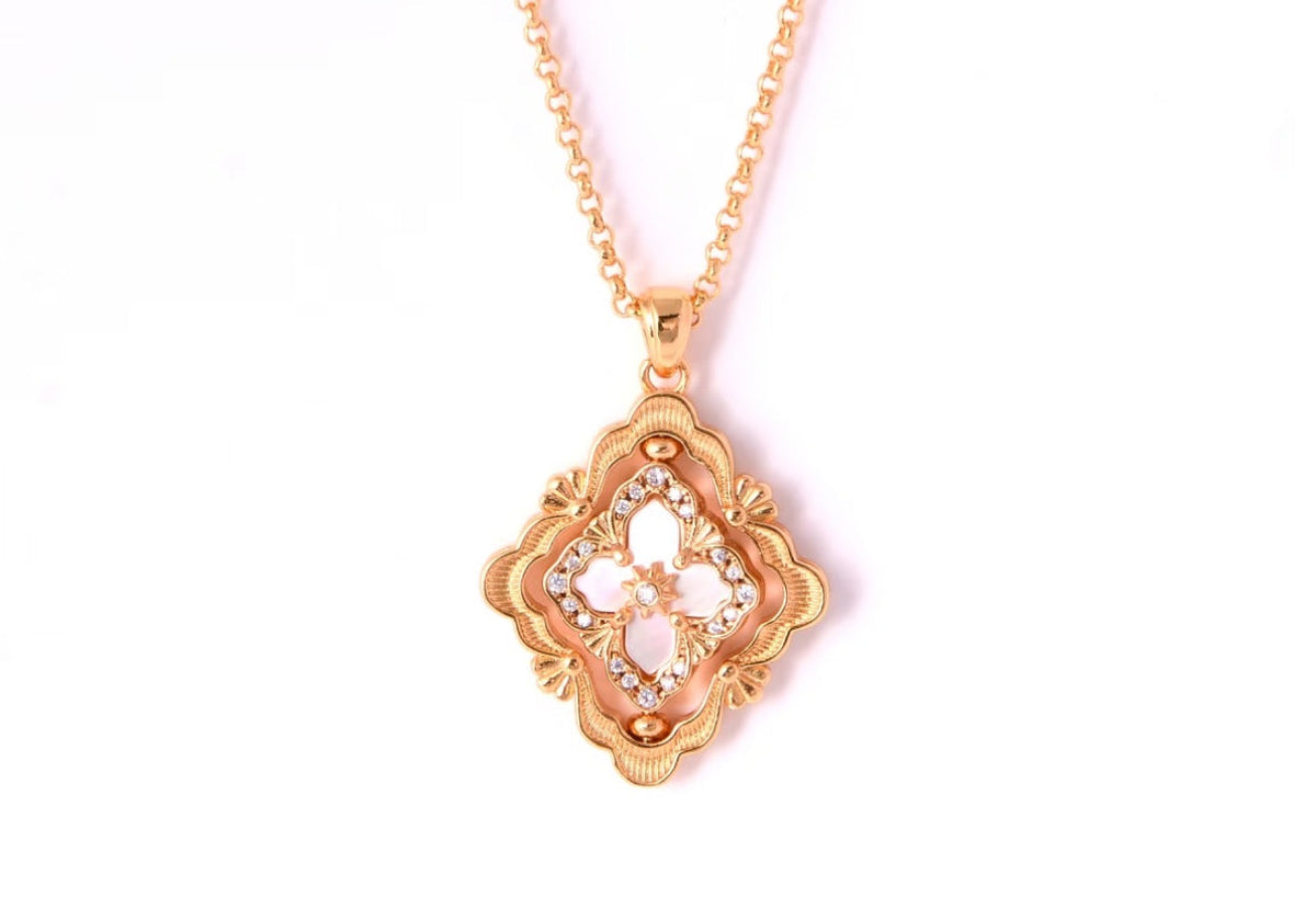 [⭐Glow Muse] B.C.L ENAMEL ROTATING SINGLE-DIAMOND NECKLACE（Various colors）