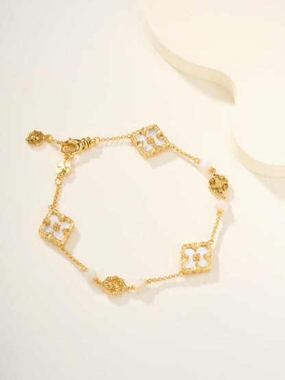 [⭐Glow Muse]B.C.L ENAMELED Three-Flower Bracelet（Trumpet)