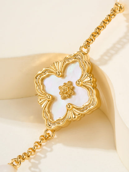 [⭐Glow Muse]B.C.L ENAMELED Three-Flower Bracelet（Trumpet)