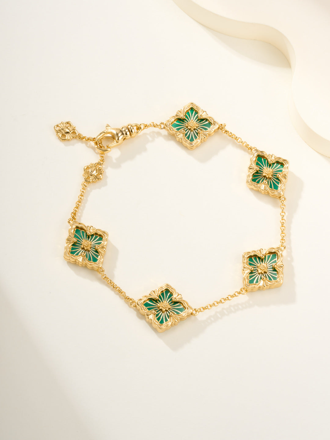 [⭐Glow Muse]B.C.L ENAMELED Five-Flower Bracelet（Various Colors)