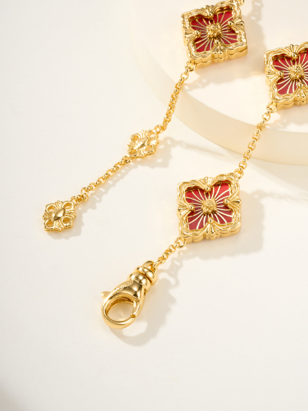 [⭐Glow Muse]B.C.L ENAMELED Five-Flower Bracelet（Various Colors)