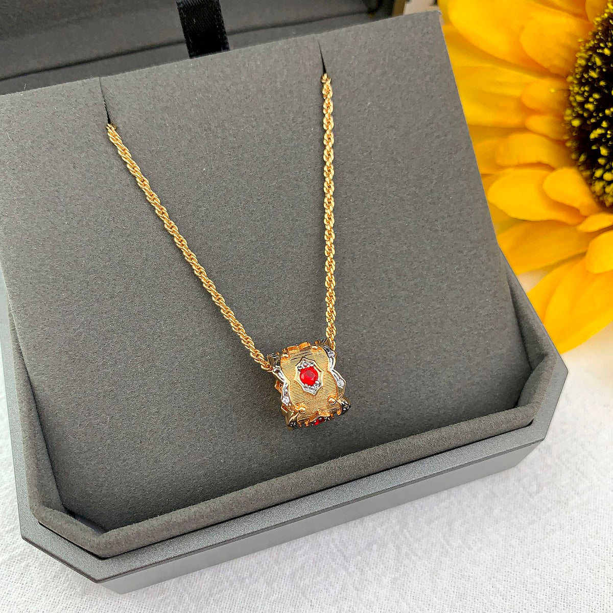 [⭐Glow Muse] B.C.L “Little Waist” Enamel  NECKLACE（Various colors