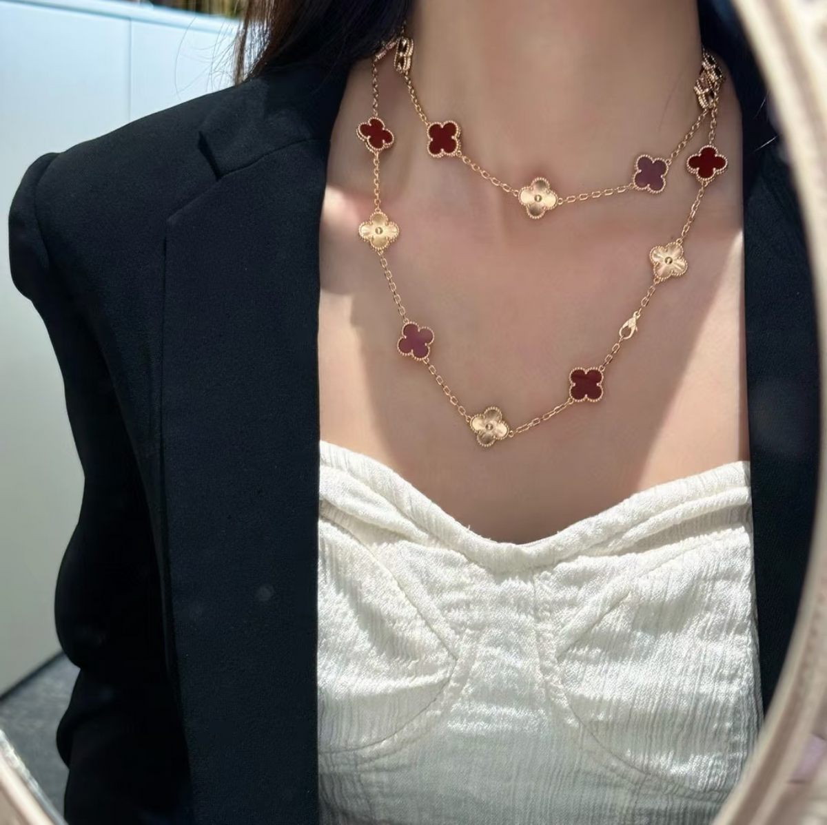 [Glow Muse]CLOVER 20 MOTIFS LASER CARNELIAN NECKLACE