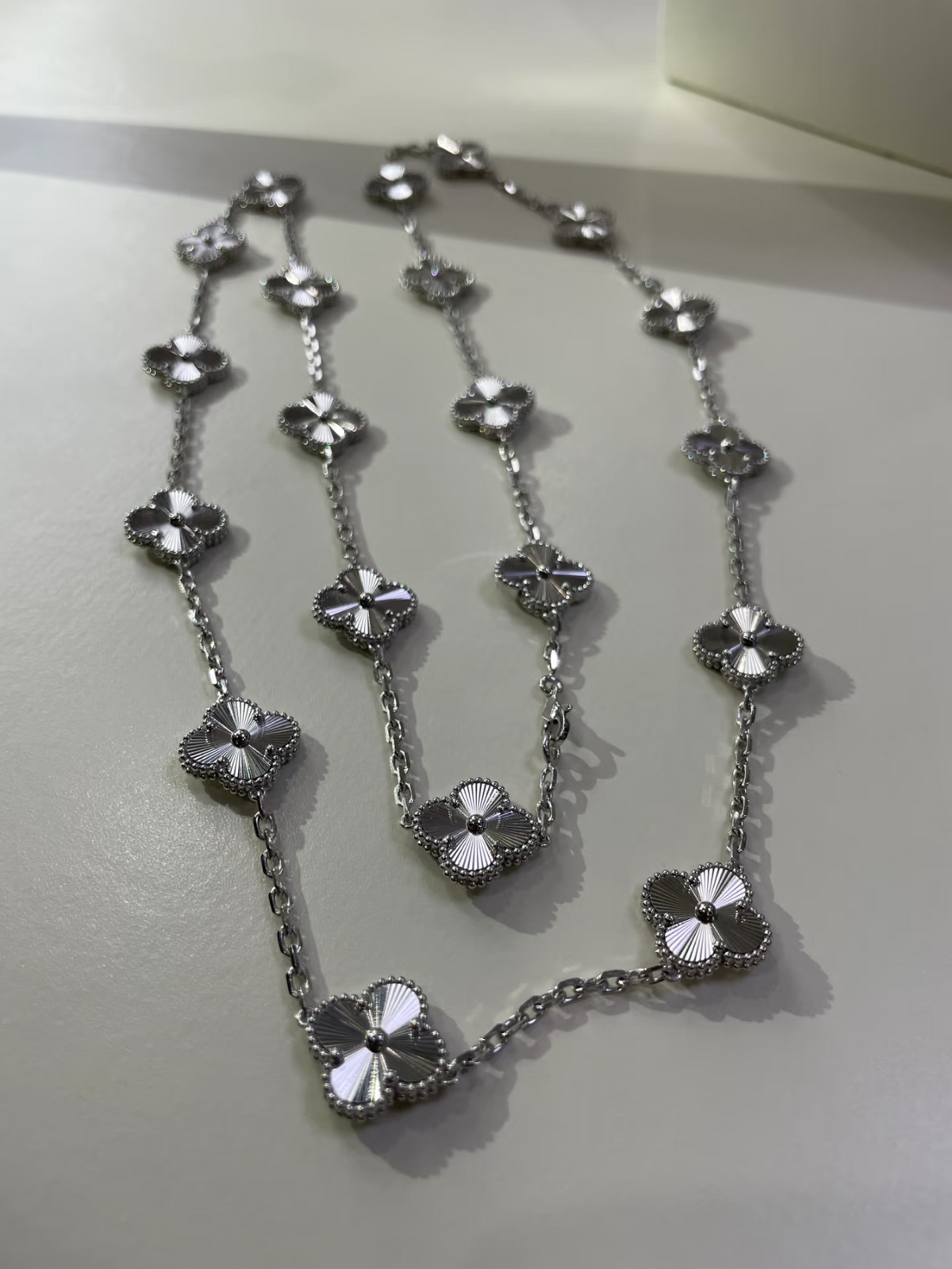[Glow Muse]CLOVER 20 MOTIFS SILVER LASER