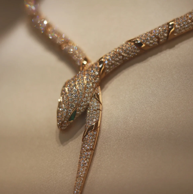 [Glow Muse]HAUTE COUTURE GOLD SERPENTI NECKLACE