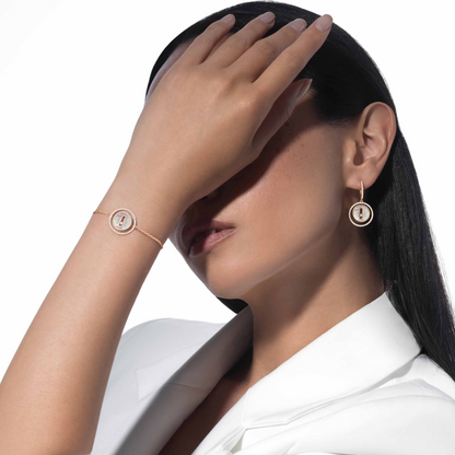 [Glow Muse]Demo MOVE WHITE MOTHER OF PEARL PINK GOLD DIAMOND BRACELET