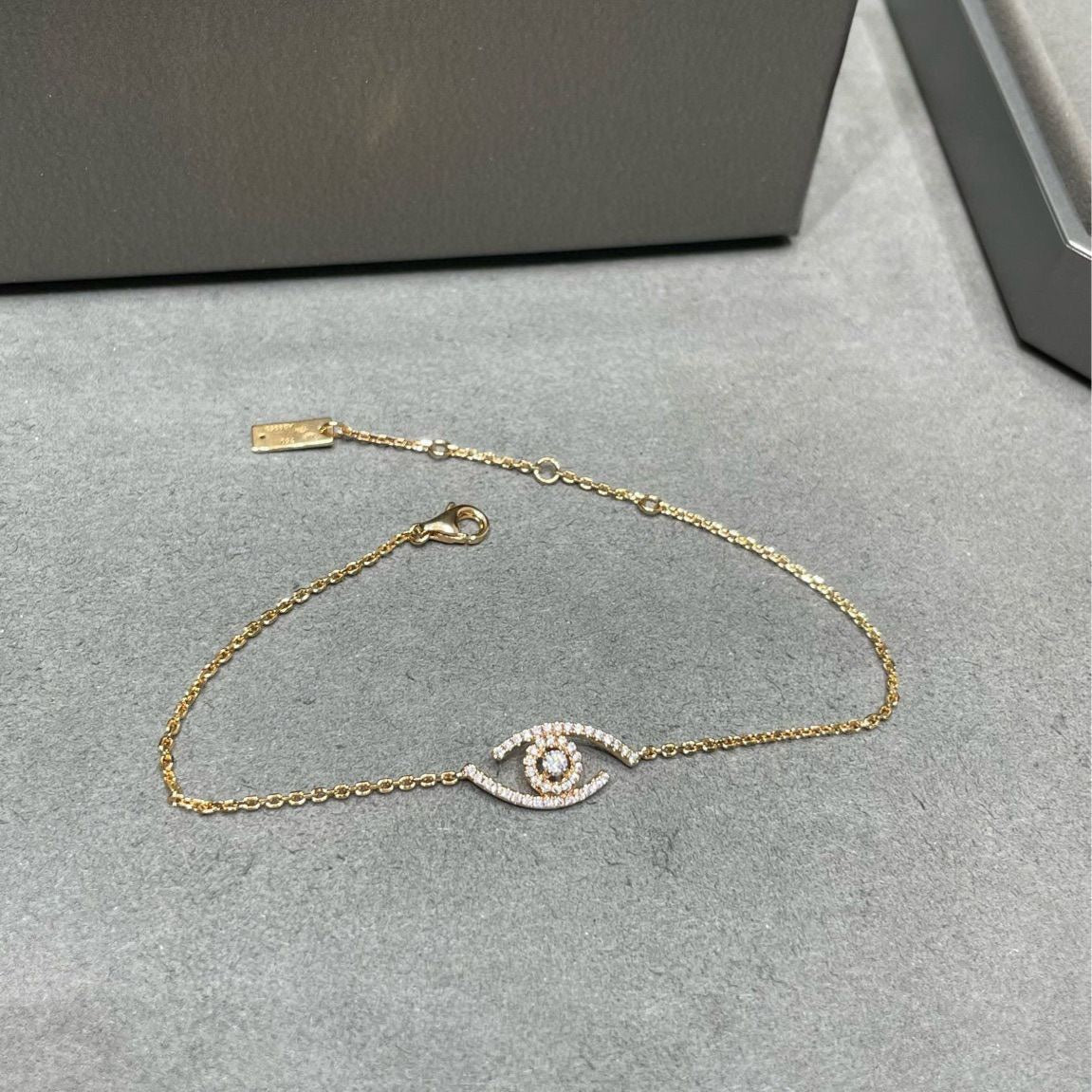 [Glow Muse]Demo Eye Pave-Set Diamond Bracelet