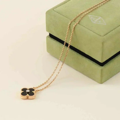 [Glow Muse]CLOVER 15MM DIAMOND ONYX NECKLACE