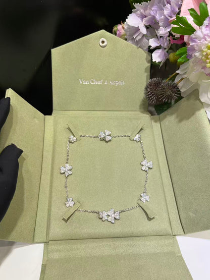 [Glow Muse Jewelry]CLOVER 10 MOTIFS  FULL DIAMOND NECKLACE