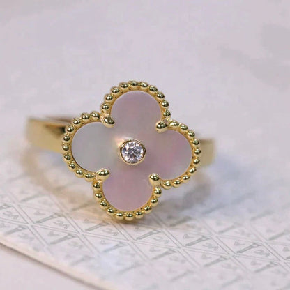 [Glow Muse]CLOVER PINK MOP RING GOLD DIAMOND