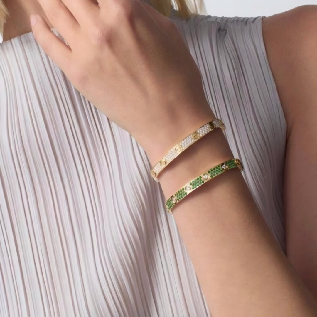 [⭐Glow Muse]2026 PAVE GEMSTONE LOVE BRACELET 6.1MM 10 DIAMONDS