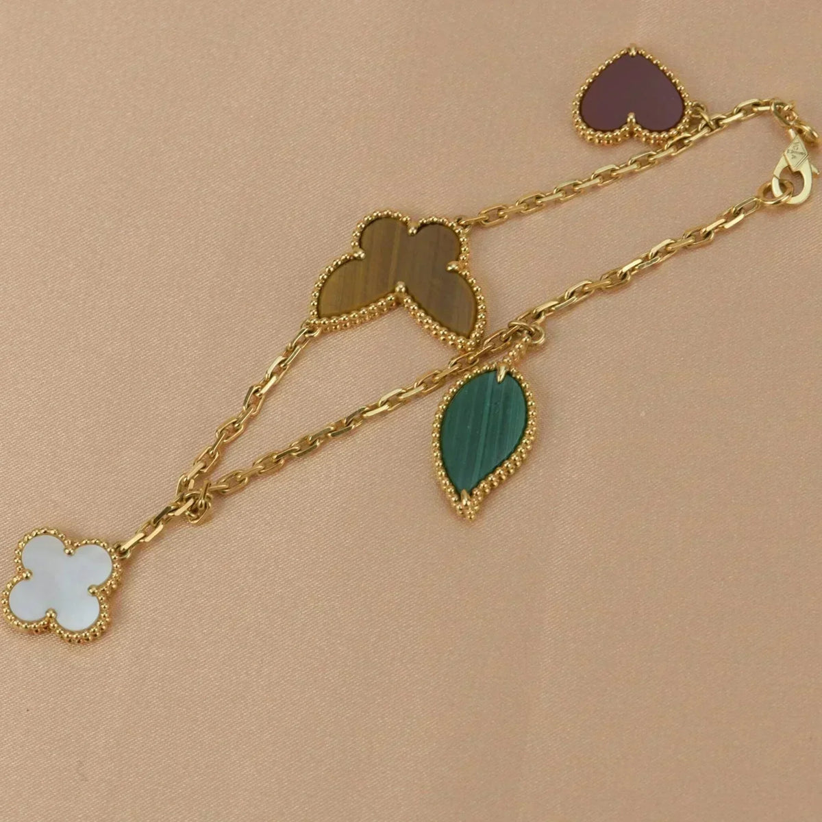 [Glow Muse]LUCKY SPRING 5 MOTIF GOLD BRACELET