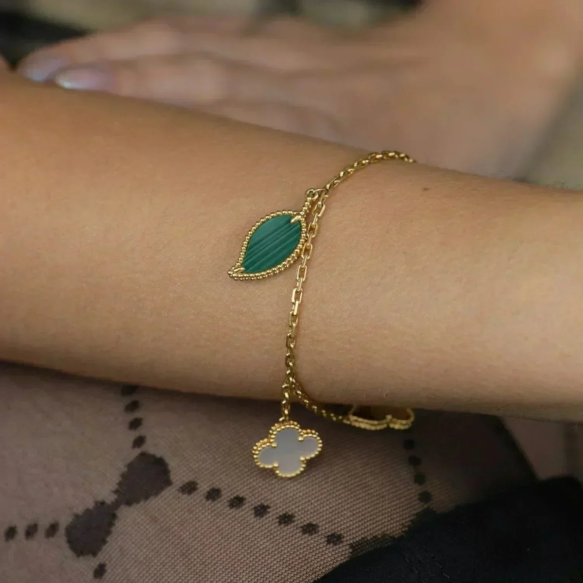 [Glow Muse]LUCKY SPRING 5 MOTIF GOLD BRACELET