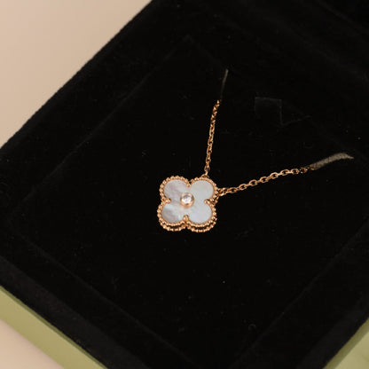 [Glow Muse]CLOVER 15MM DIAMOND WHITE FRITILLARIA NECKLACE