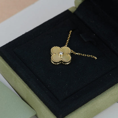 [Glow Muse]CLOVER 15MM DIAMOND GOLD MOTHER OF PEARL NECKLACE