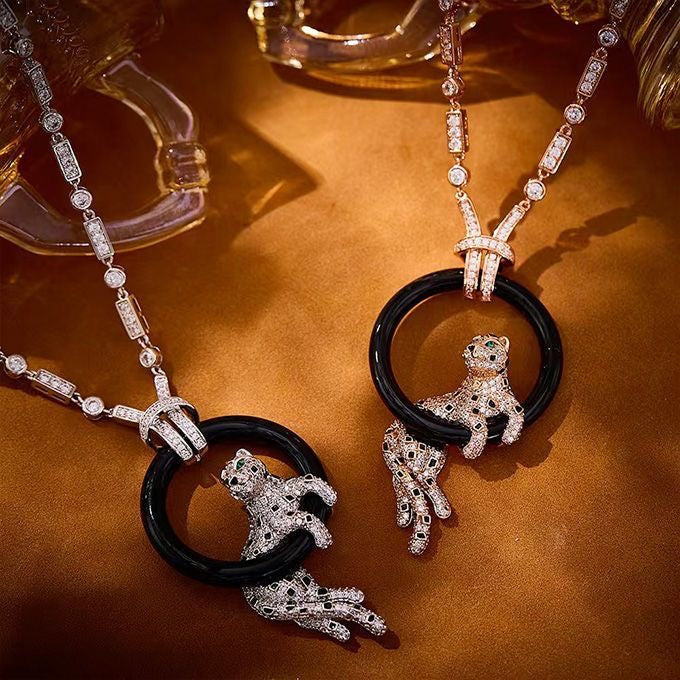 [Glow Muse jewelrys]NEW BLACK CIRCLE PANTHER FULL DIAMOND NECKLACE
