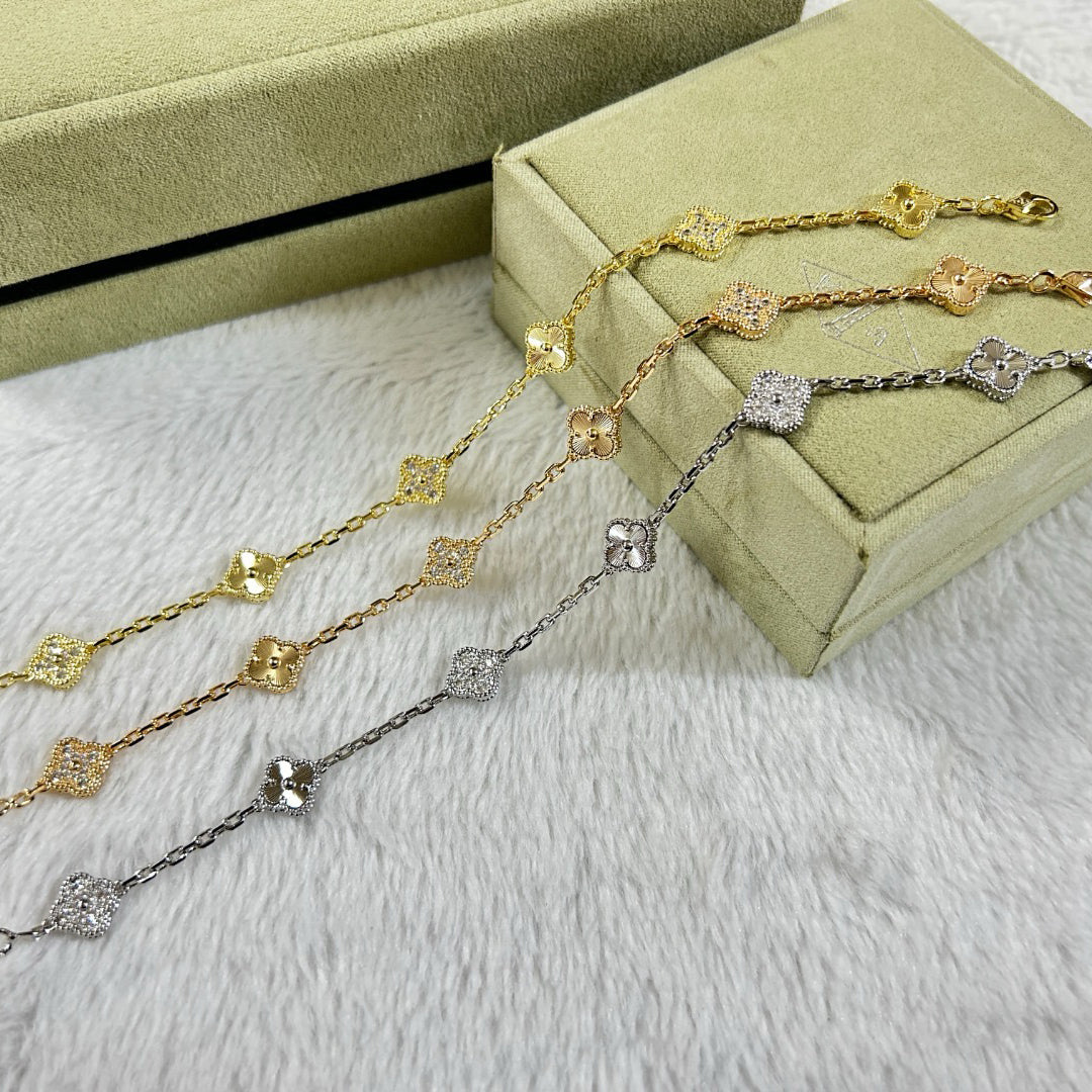 [Glow Muse]CLOVER 6 MOTIF DIAMOND LASER BRACELET
