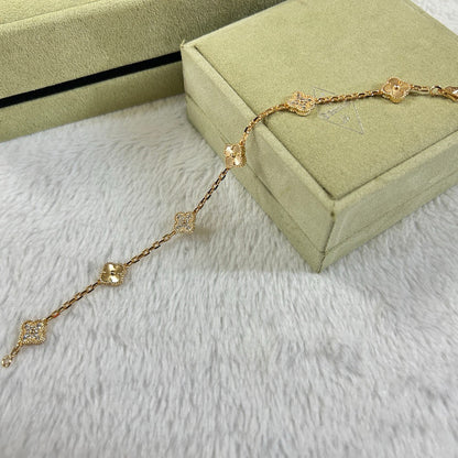 [Glow Muse]CLOVER 6 MOTIF DIAMOND LASER BRACELET