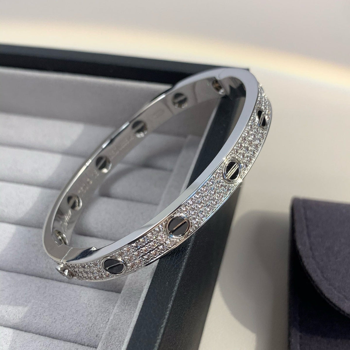 [Glow Muse]LOVE BRACELET 6.1MM DIAMOND-PAVED CERAMIC