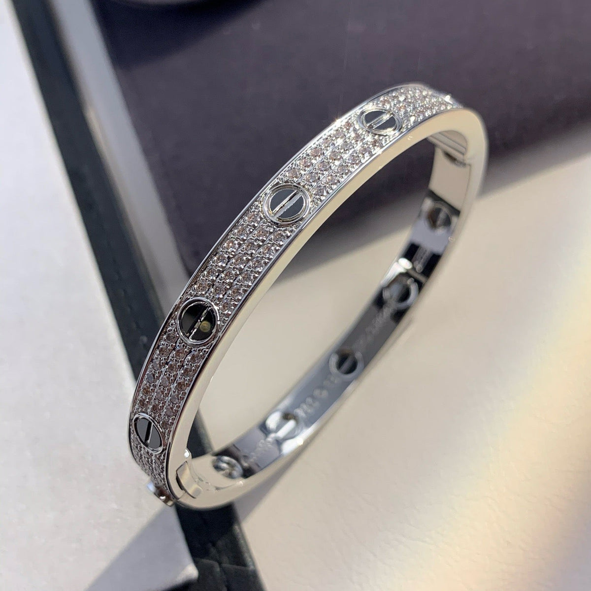 [Glow Muse]LOVE BRACELET 6.1MM DIAMOND-PAVED CERAMIC