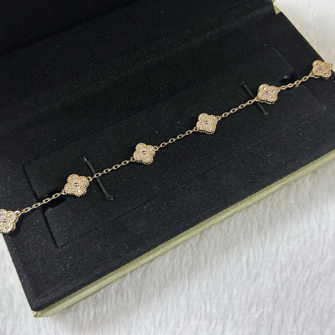 [Glow Muse]CLOVER 6 MOTIF DIAMOND BRACELET