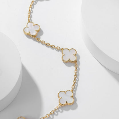 [Glow Muse]CLOVER 10 MOTIFS WHITE MOTHER OF PEARL NECKLACE