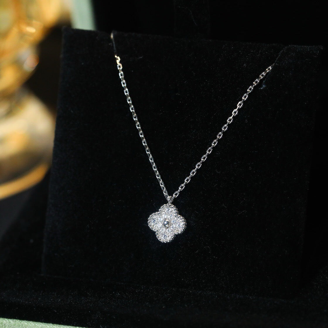 [Glow Muse]CLOVER MINI 9.5MM PENDANT DIAMOND NECKLACE