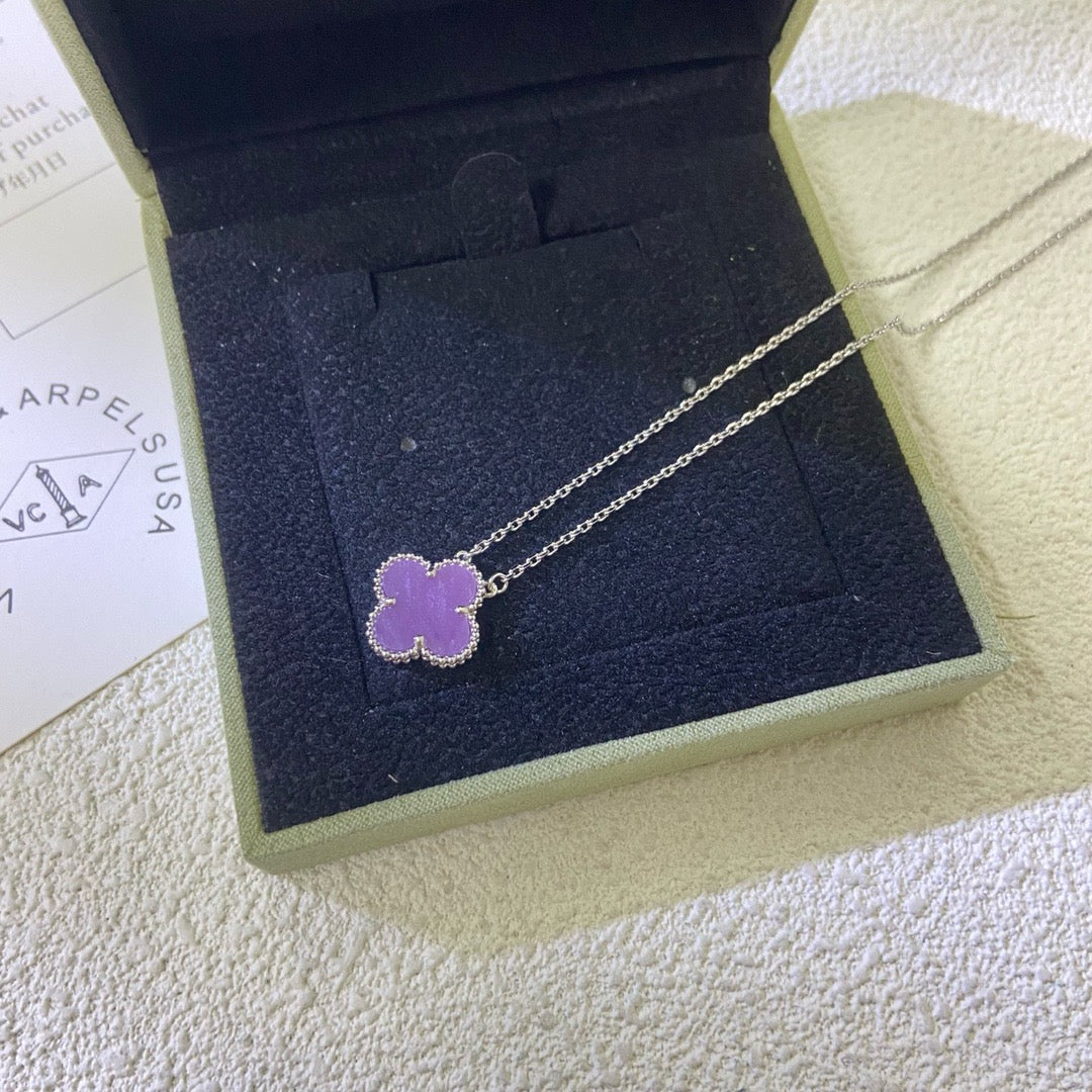 [Glow Muse Jewelry]CLOVER 15MM  PURPLE VIOLET NECKLACE