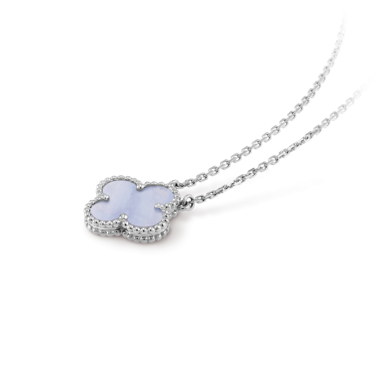 [Glow Muse]CLOVER 15MM BLUE CHALCEDONY NECKLACE SILVER