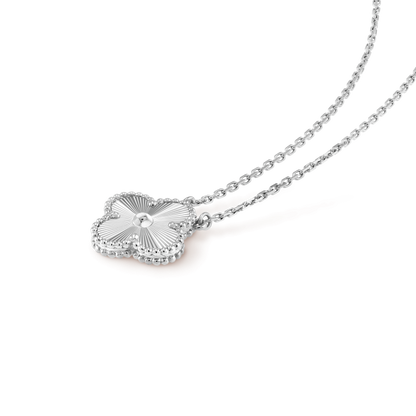 [Glow Muse]CLOVER 15MM LASER NECKLACE SILVER