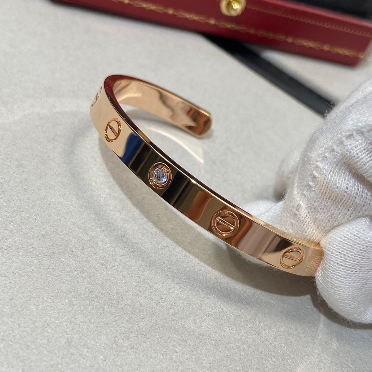 [Glow Muse]LOVE BRACELET 6.1MM 1 DIAMOND OPEN CUFF