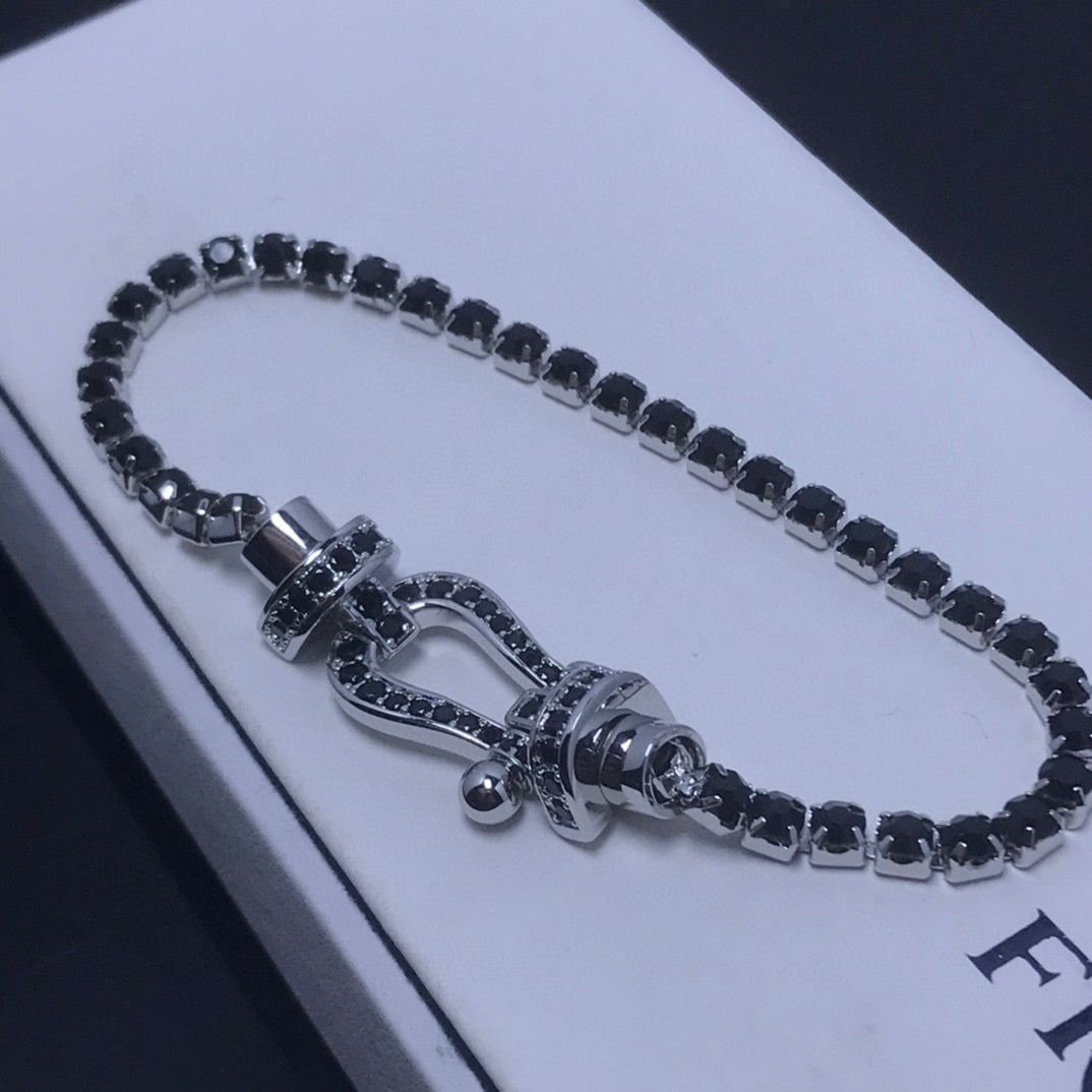 [Glow Muse]FORCE  LARGE HORSESHOE FULL DIAMOND TENNIS BRACELET