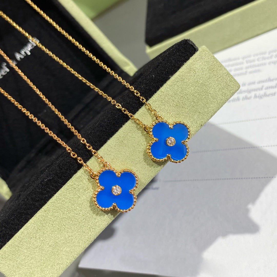 [Glow Muse]CLOVER 15MM DIAMOND AND BLUE AGATE NECKLACE