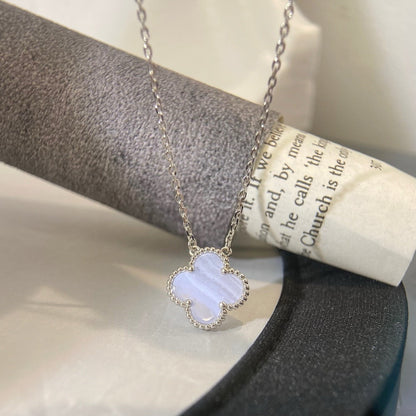 [Glow Muse]CLOVER 15MM BLUE CHALCEDONY NECKLACE SILVER
