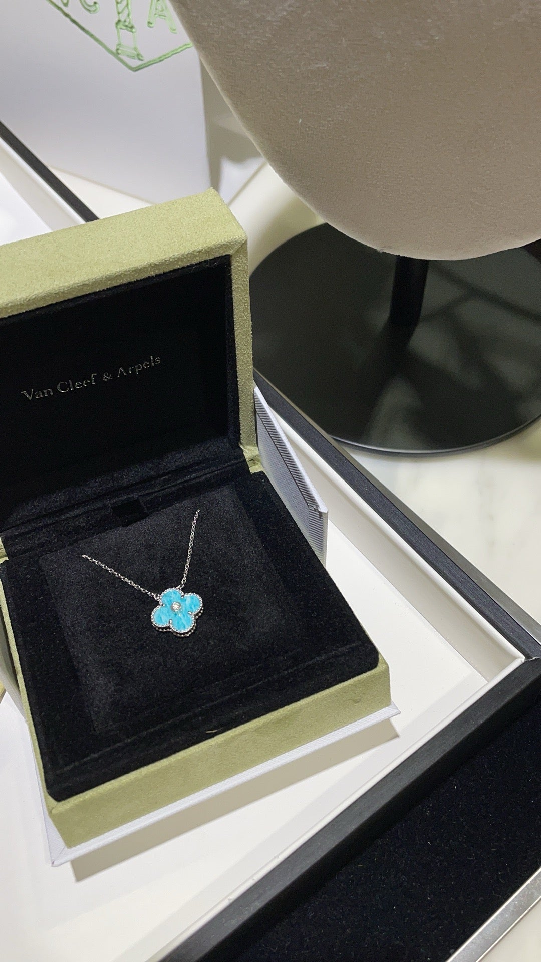 [Glow Muse]CLOVER 15MM DIAMOND SVRES PORCELAIN  NECKLACE SILVER