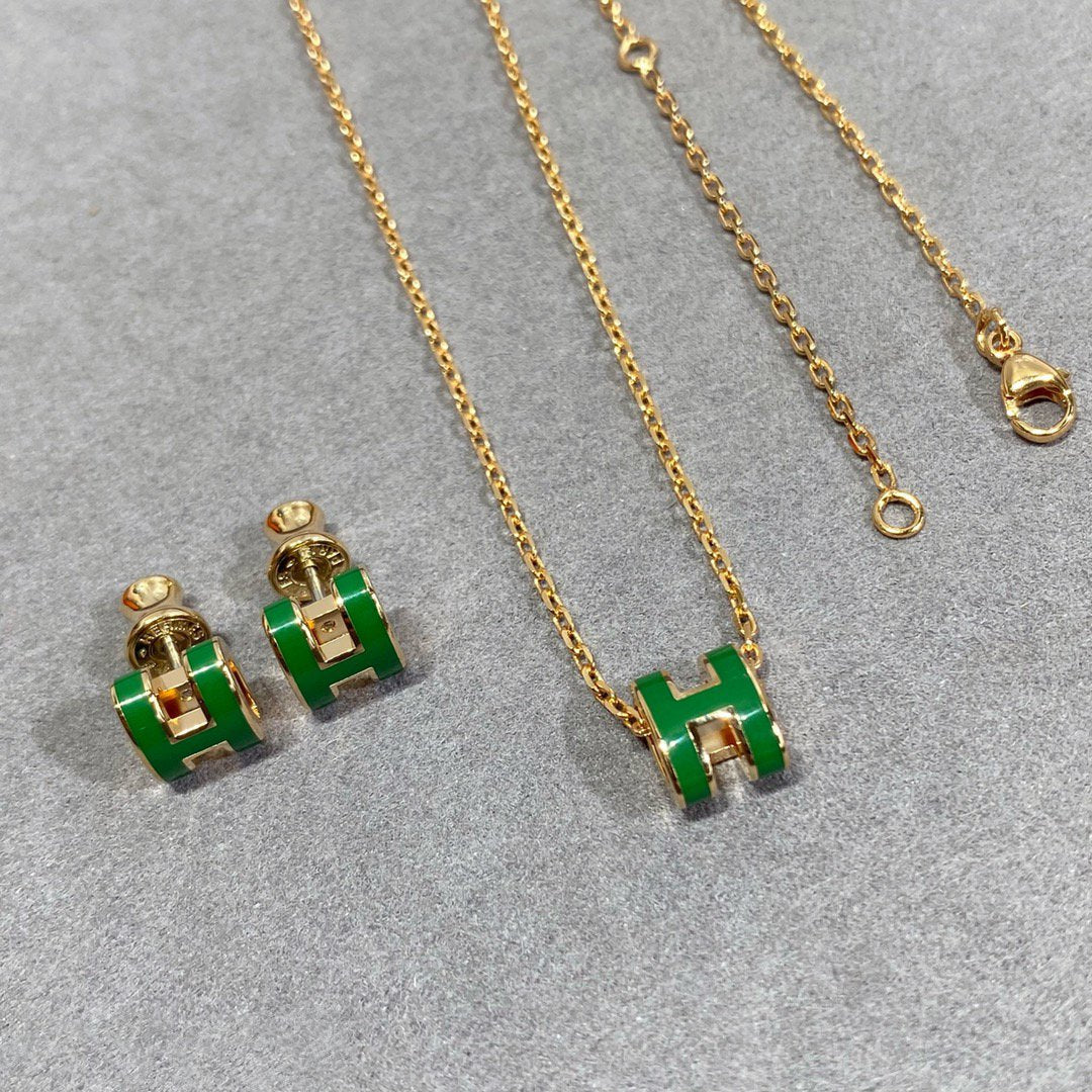 [Glow Muse]POP H GREEN NECKLACE SILVER AND GOLD