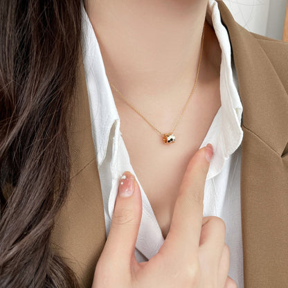 [Glow Muse]BEE MINI PEDANT DIAMOND NECKLACE