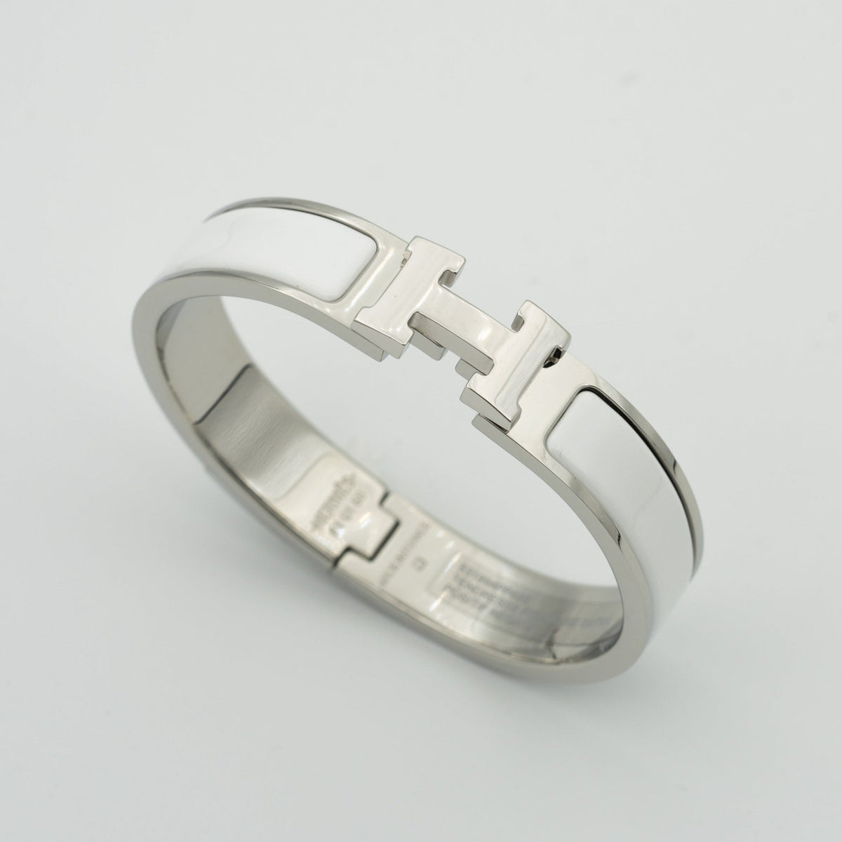 [Glow Muse]H WHITE BRACELET