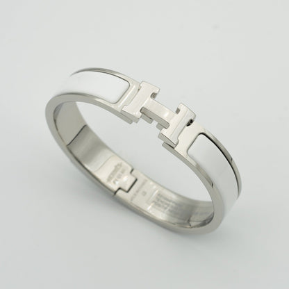 [Glow Muse]H WHITE BRACELET