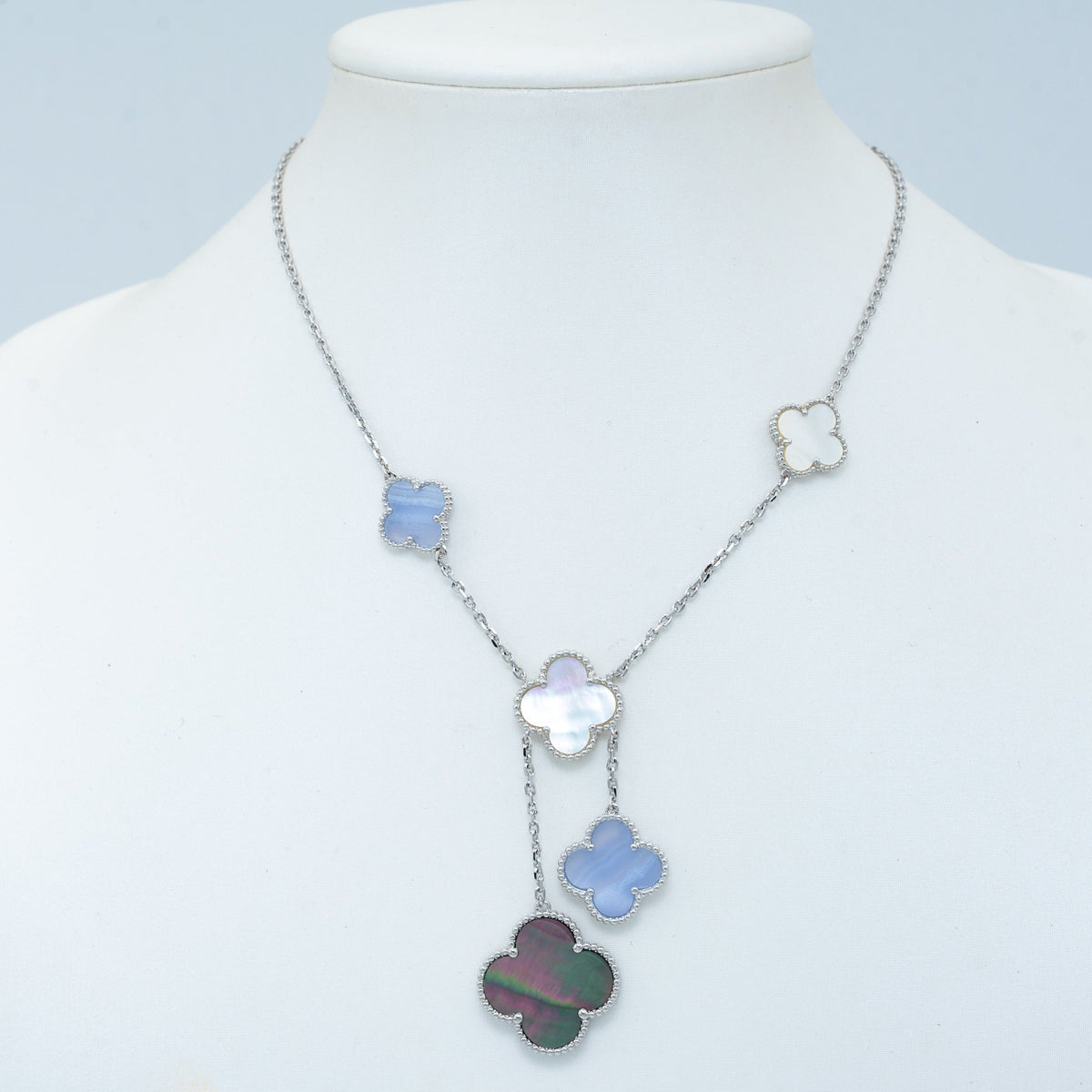 [Glow Muse]CLOVER MOP CHALCEDONY NECKLACE SILVER 6 MOTIF
