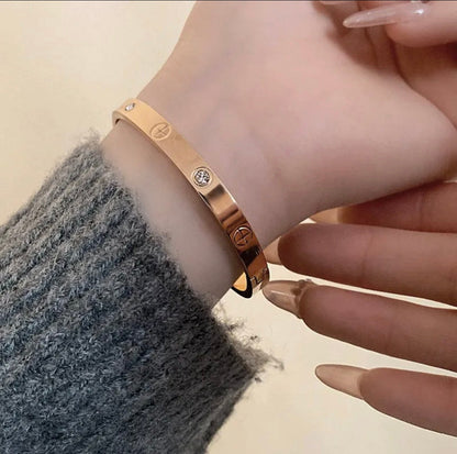 [Glow Muse]2026 RAINBOW LOVE BRACELET 6.1MM  10 DIAMONDS