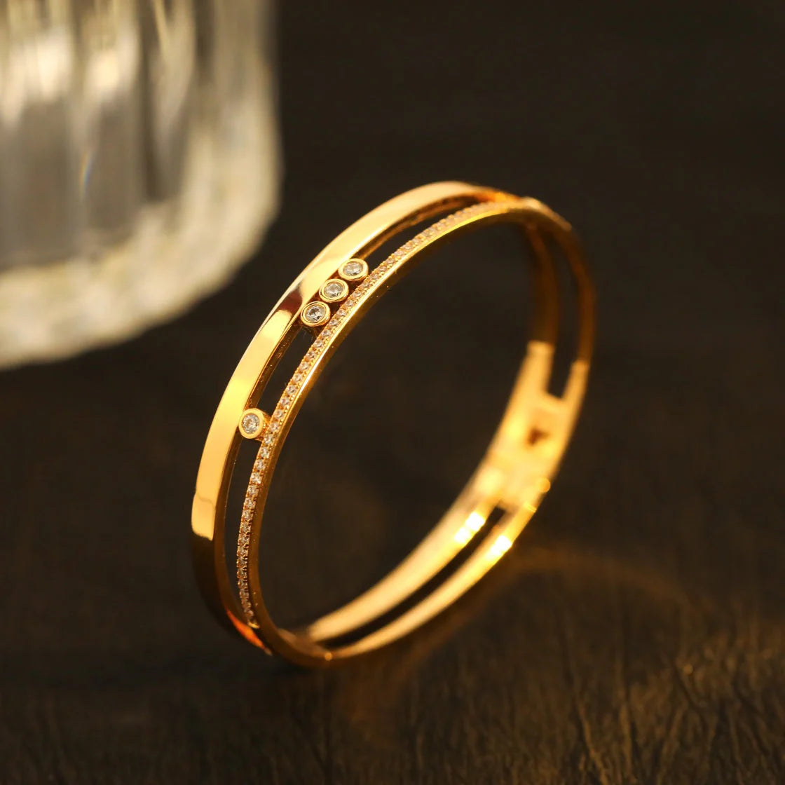 [Glow Muse]Move Romane Diamond Bangle Bracelet