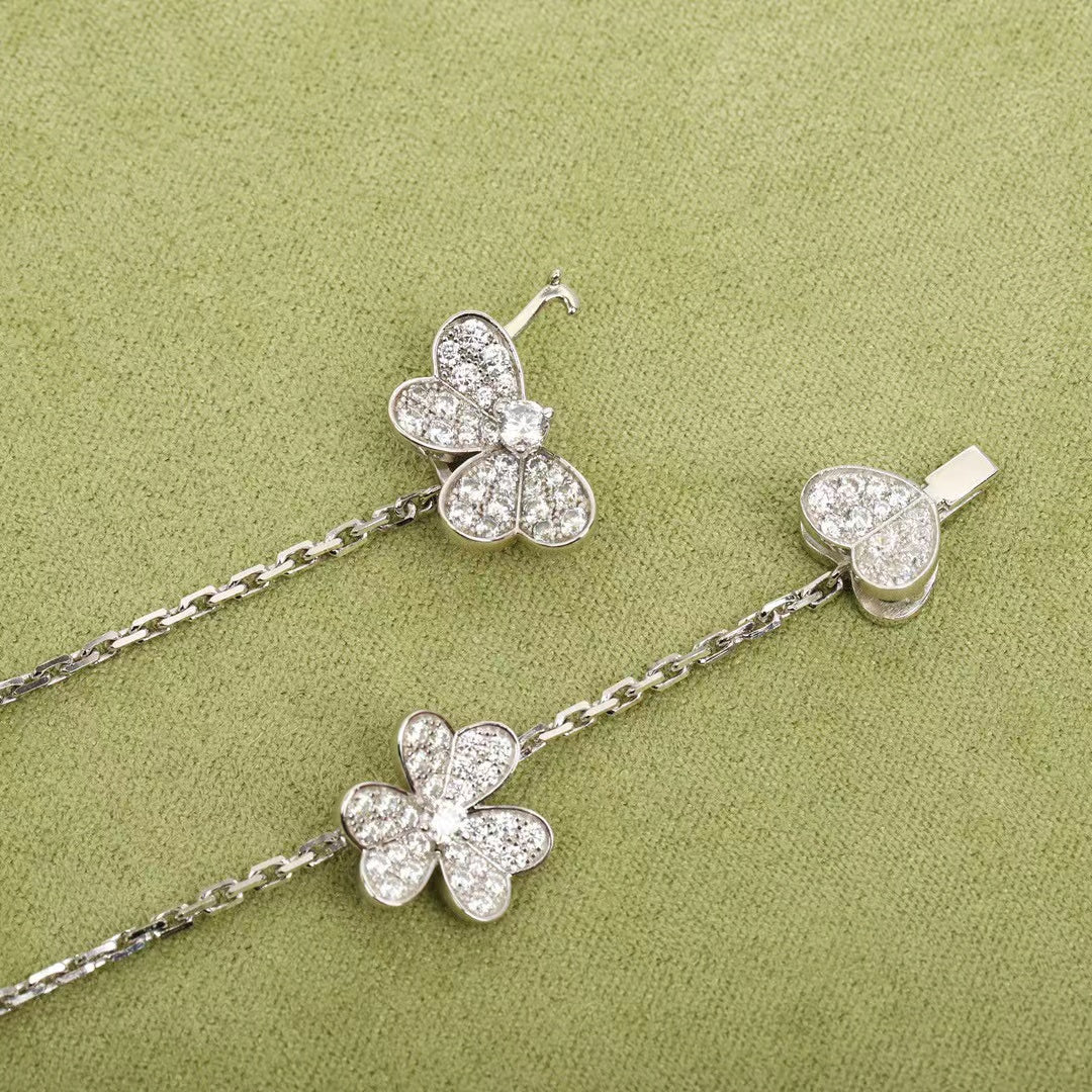 [Glow Muse]FRIVOLE SILVER 9 FLOWERS NECKLACE