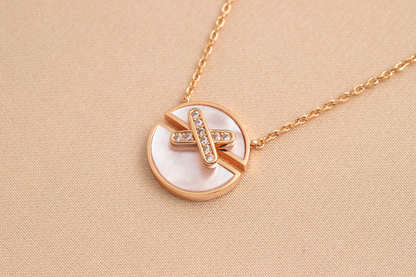 [Glow Muse]JEUX DE PINK GOLD DIAMOND NECKLACE
